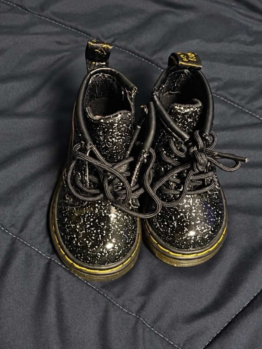 Toddler Doc Martens – Size 4 US / 3 UK / 19 EU